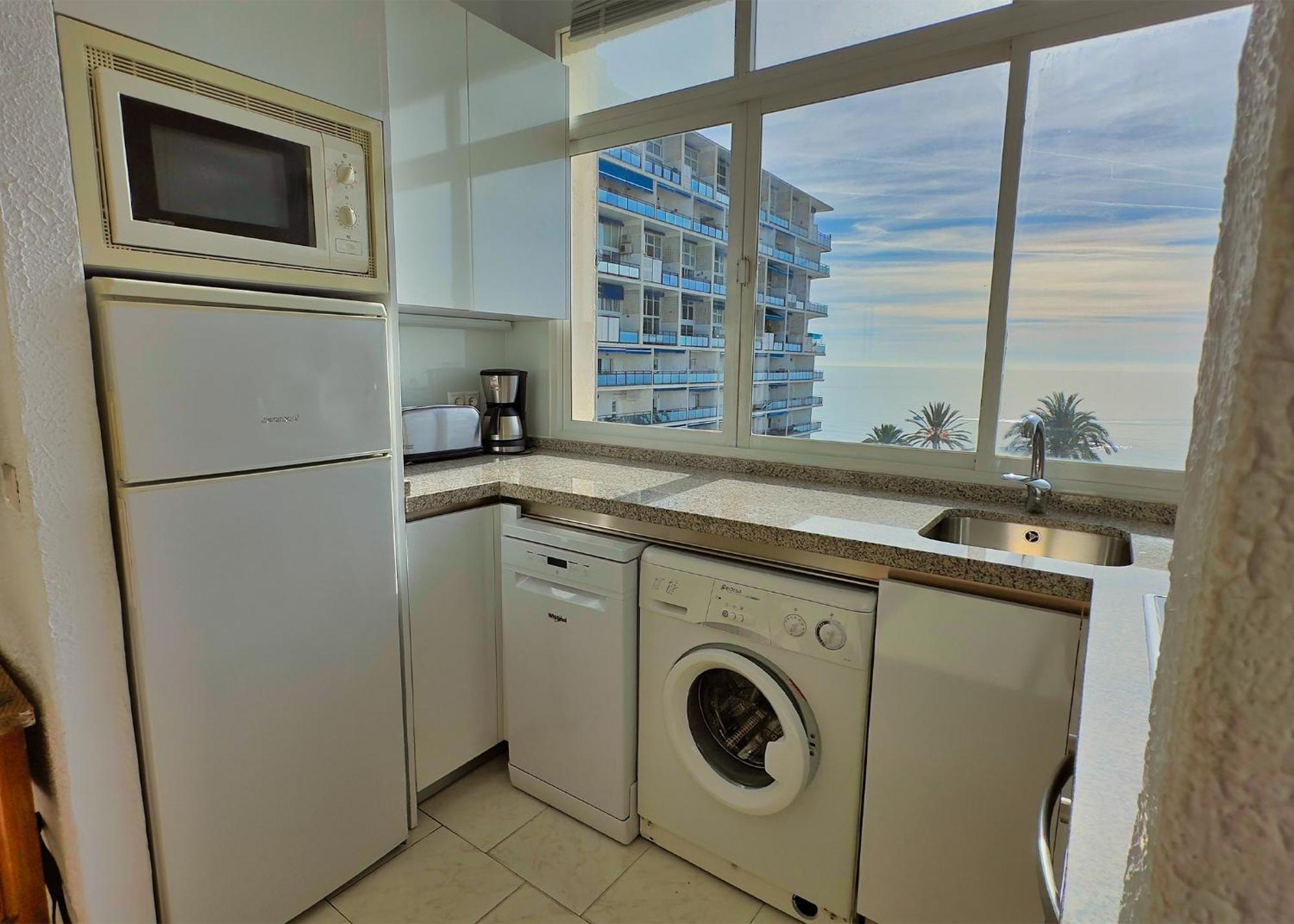 Apartament Skol 639. Estupendo En Marbella